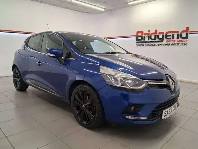 Used Renault Clio Iconic 90 HP (66 kW) 2019 Blue Hatchback