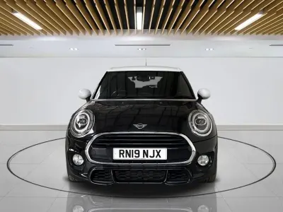 Used Mini Cooper Hatch 136 HP (100 kW) 2019 Black Hatchback
