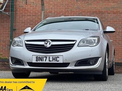 Used Vauxhall Insignia Elite 170 HP (125 kW) 2017 Silver Estate