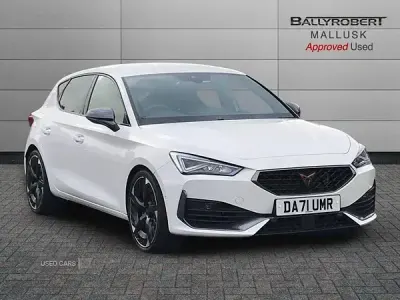 Usado Cupra Leon VZ3 2022 Blanco Utilitario