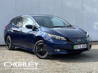 Begagnad Nissan Leaf N-Connecta 110 kW (150 HK) 2023 Blå Halvkombi