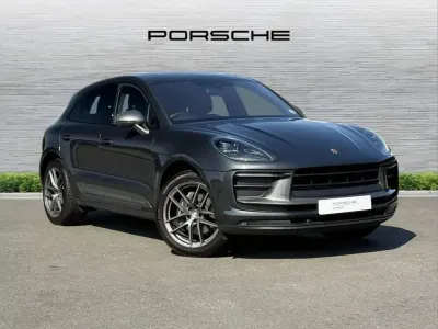 Used Porsche Macan 261 HP (191 kW) 2025 Grey SUV