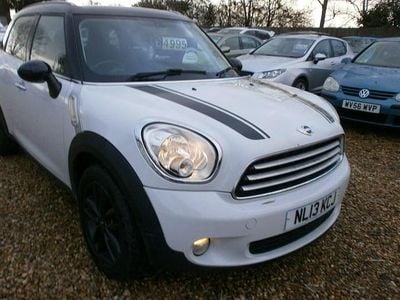 White Used 2013 Mini Cooper Countryman SUV | £4,995 (Fair price)