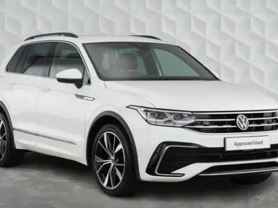 Używany VW Tiguan R-line 150 KM (110 kW) 2023 Biały SUV