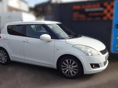 Used Suzuki Swift SZ4 2012 White Hatchback
