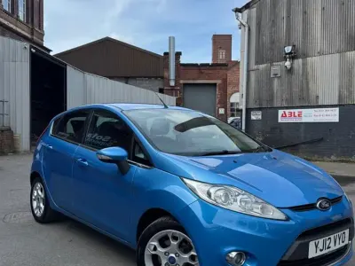 Usado Ford Fiesta Zetec 82 CV (60 kW) 2012