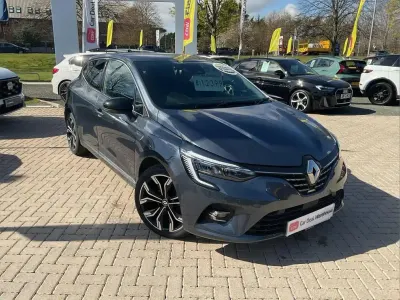 Used Renault Clio Techno 143 HP (105 kW) 2022 Grey Hatchback