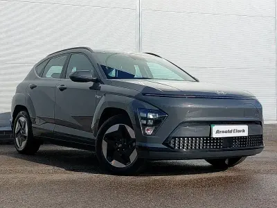 Begagnad Hyundai Kona Advanced 160 kW (218 HK) 2025 Grå SUV