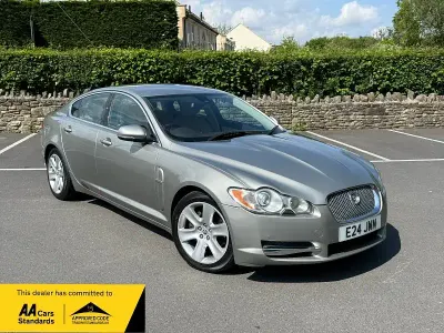 Używany Jaguar XF Premium Luxury 238 KM (175 kW) 2010 Złoty Sedan/Limuzyna