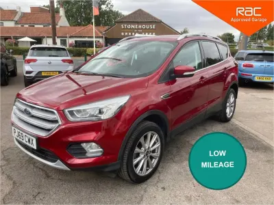 Used Ford Kuga Titanium 150 HP (110 kW) 2019 Red SUV