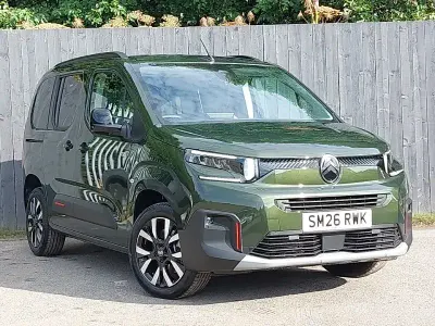 New Citroën Berlingo 130 HP (95 kW) 2026 Metallic  sirkka green MPV