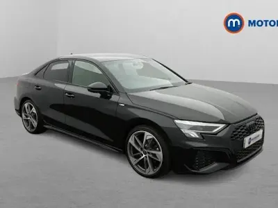 Begagnad Audi A3 Black Edition 150 HK (110 kW) 2024 Svart Sedan