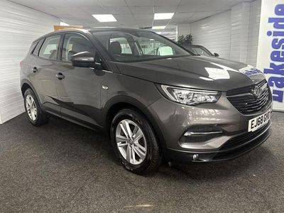 Used Vauxhall Grandland X S 130 HP (95 kW) 2018 Grey SUV