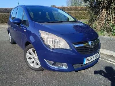 Used Vauxhall Meriva 100 HP (73 kW) 2017 Blue MPV