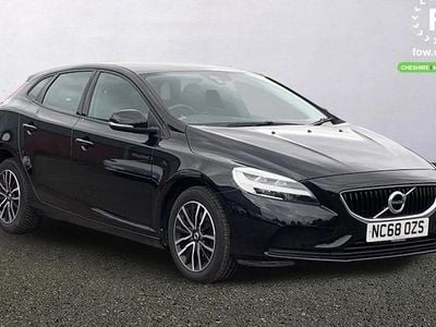 Used Volvo V40 Momentum 122 HP (89 kW) 2019 Black Hatchback