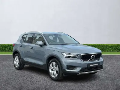 Used Volvo XC40 Momentum 163 HP (119 kW) 2019 Grey SUV