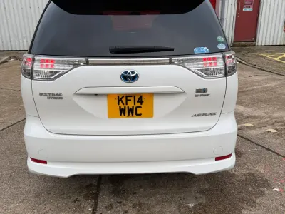 Used Toyota Estima Hybrid
