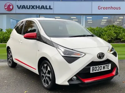 Used Toyota Aygo Trend 72 HP (52 kW) 2020 White Hatchback