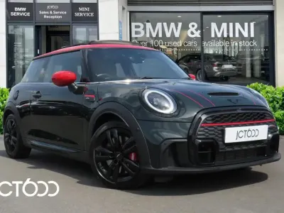 Used Mini John Cooper Works 228 HP (167 kW) 2023 Green Hatchback