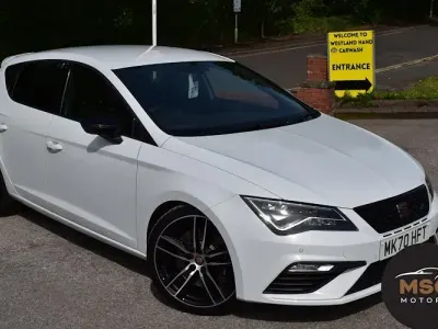 Used Seat Leon CUPRA 290 HP (213 kW) 2020 White Hatchback