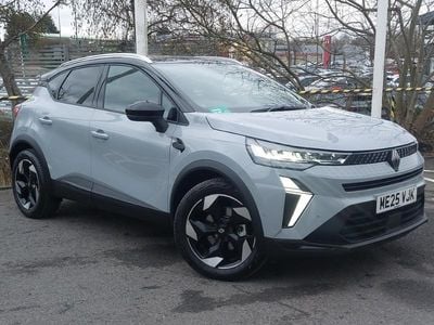 New Renault Captur Techno 158 HP (116 kW) 2025 Grey/black SUV