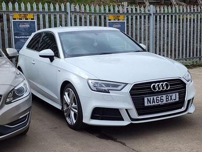 Usado Audi A3 S-Line 110 HP (80 kW) 2016 Branco Citadino