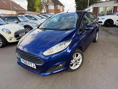 Used Ford Fiesta Zetec 2015 Blue Hatchback