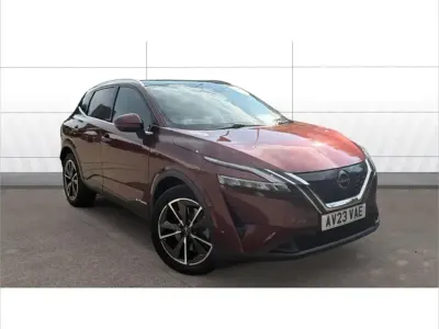 Used Nissan Qashqai Tekna 190 HP (139 kW) 2023 Red SUV