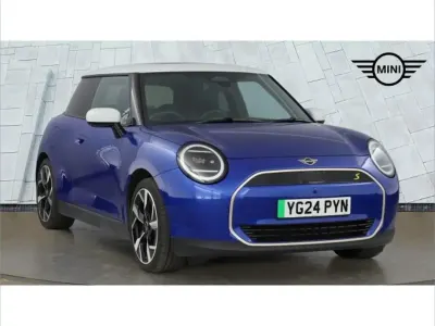 Usado Mini Cooper Exclusive 160 kW (218 CV) 2024 Azul Utilitario