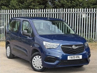Blue Used 2019 Vauxhall Combo Design Edition MPV | £9,795 (Good price)