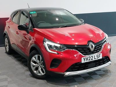 Red Used 2022 Renault Captur Iconic SUV | £13,998 (Fair price)