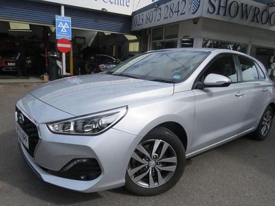 Used Hyundai i30 SE 120 HP (88 kW) 2019 Silver Hatchback