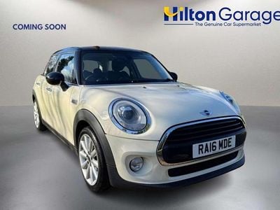 Used Mini Cooper D Hatch 116 HP (85 kW) 2016 White Hatchback