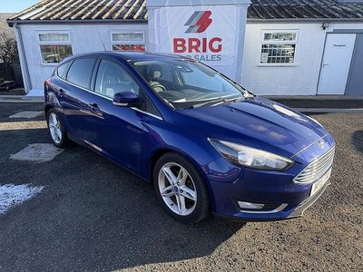 Used Ford Focus Titanium 125 HP (91 kW) 2015 Blue Hatchback