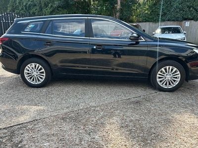 MG MG5 EV