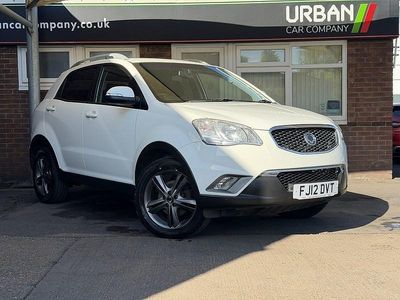 Used Ssangyong (KGM) Korando 175 HP (128 kW) 2012 White SUV