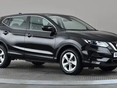 Used Nissan Qashqai Acenta Premium 140 HP (102 kW) 2020 Black SUV