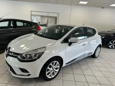 Usado Renault Clio IV Dynamique 2018 Branco Citadino
