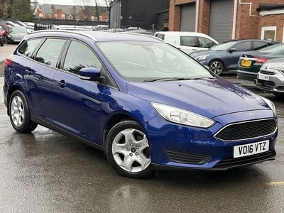 Used Ford Focus Style 125 HP (91 kW) 2016 Blue Estate
