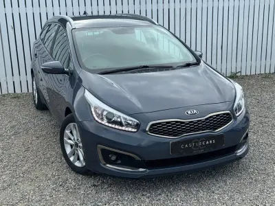 Used Kia Ceed 134 HP (98 kW) 2017 Blue Hatchback