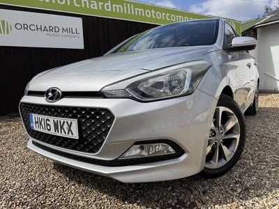 Used Hyundai i20 SE 100 HP (73 kW) 2016 Grey Hatchback