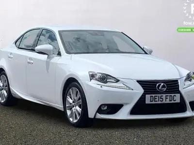 Used Lexus IS300h Executive Line 223 HP (164 kW) 2015 White Sedan