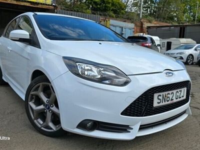 used Ford Focus 2.0 ST 2 5d 247 BHP