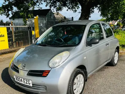 Usata Nissan Micra S 65 CV (47 kW) 2004 Argento Utilitaria