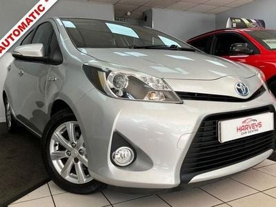 Second-hand Toyota Yaris Hybrid T4 2013