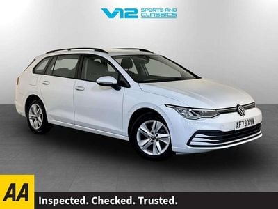 Used VW Golf VIII Life 150 HP (110 kW) 2023 White Estate