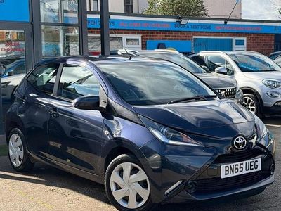 Used Toyota Aygo X-play 68 HP (50 kW) 2015 Blue Hatchback