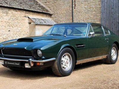 Aston Martin V8