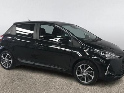 Used Toyota Yaris Hybrid 100 HP (73 kW) 2020 Black Hatchback