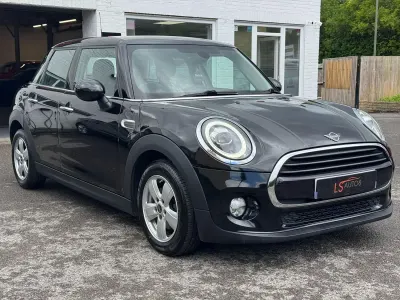 Used Mini Cooper D Hatch 116 HP (85 kW) 2018 Black Hatchback